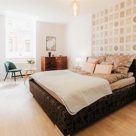 Delux Apartament Oldtown Kochanowskiego 30 Краков Экстерьер фото
