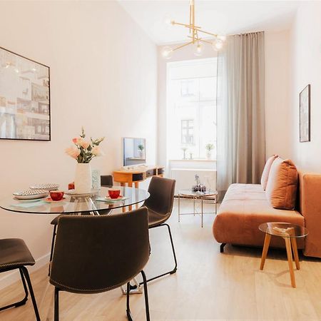 Delux Apartament Oldtown Kochanowskiego 30 Краков Экстерьер фото