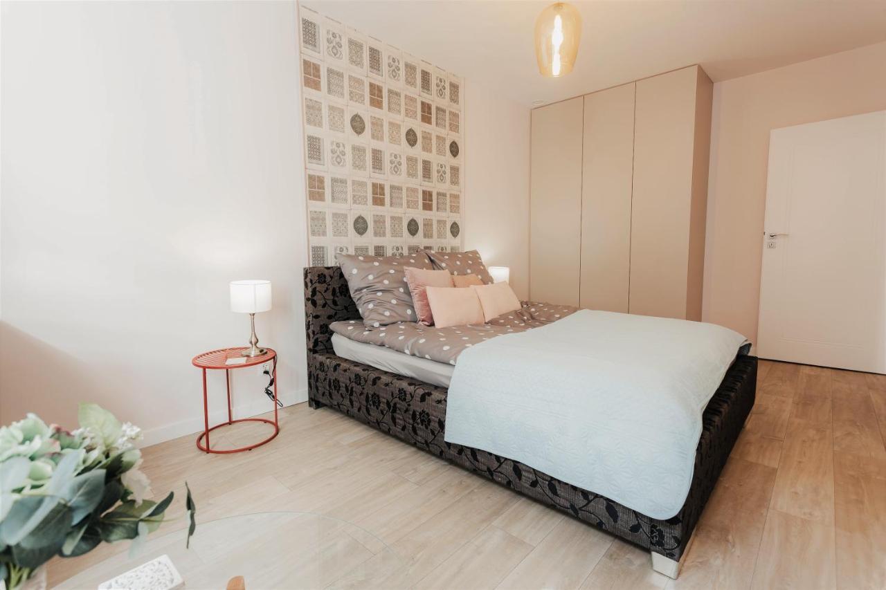 Delux Apartament Oldtown Kochanowskiego 30 Краков Экстерьер фото
